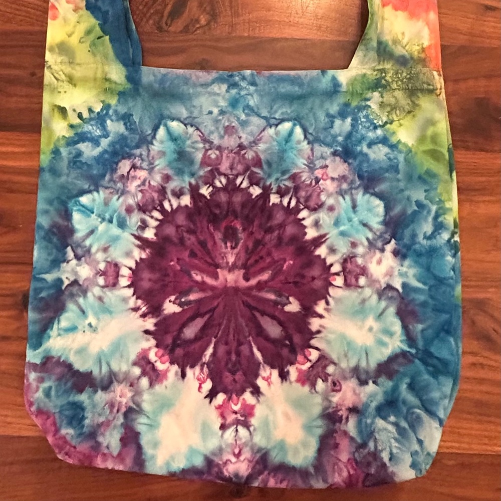 Custom tie-dye shoulder bag